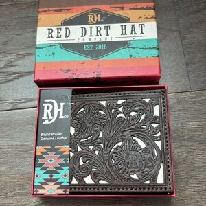 Red Dirt Hat Genuine Leather, Cutout Tooled Ivory Inlay, Bi-fold Western Wallet
